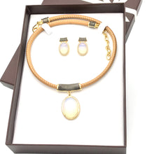 Carregar imagem no visualizador da galeria, Necklace-earring set S05ALE
