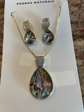 Load image into Gallery viewer, Necklace-Earring set with white rhodium details BU100
