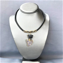 Load image into Gallery viewer, Necklace N09ALE
